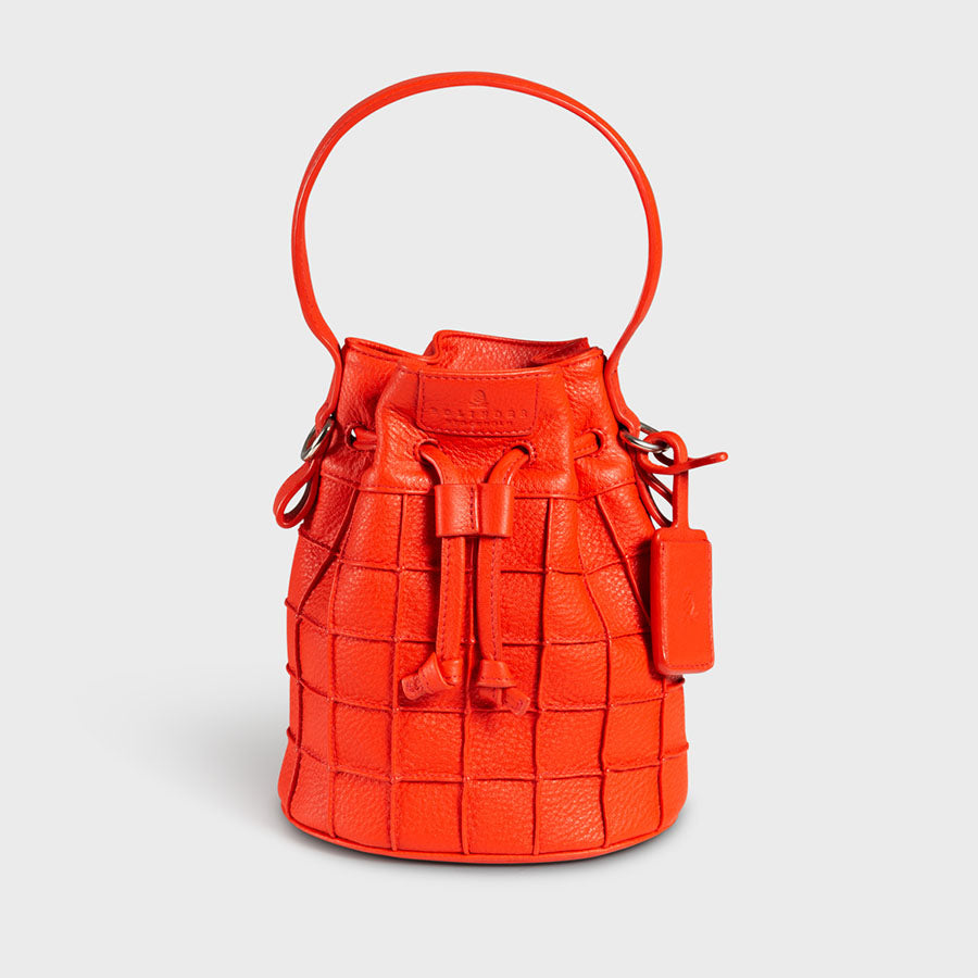 Jet Set Mini Bucket Passion