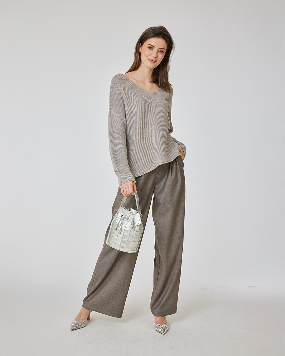 Jet Set Mini Bucket Silver