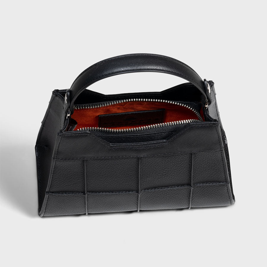 Monica Cocktail Saffiano Black