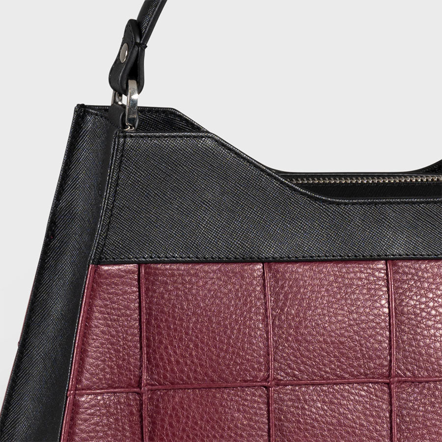 Monica Saffiano Bordeaux