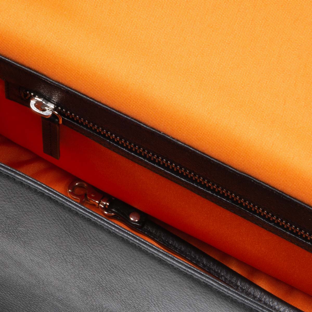 Madison Dinner Black 